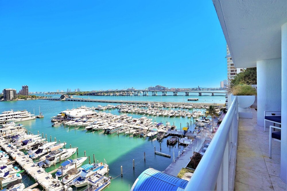 Wait N' Sea! (2 bedroom condo)