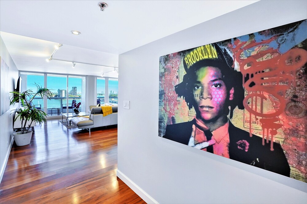 Wait N' Sea! (2 bedroom condo)