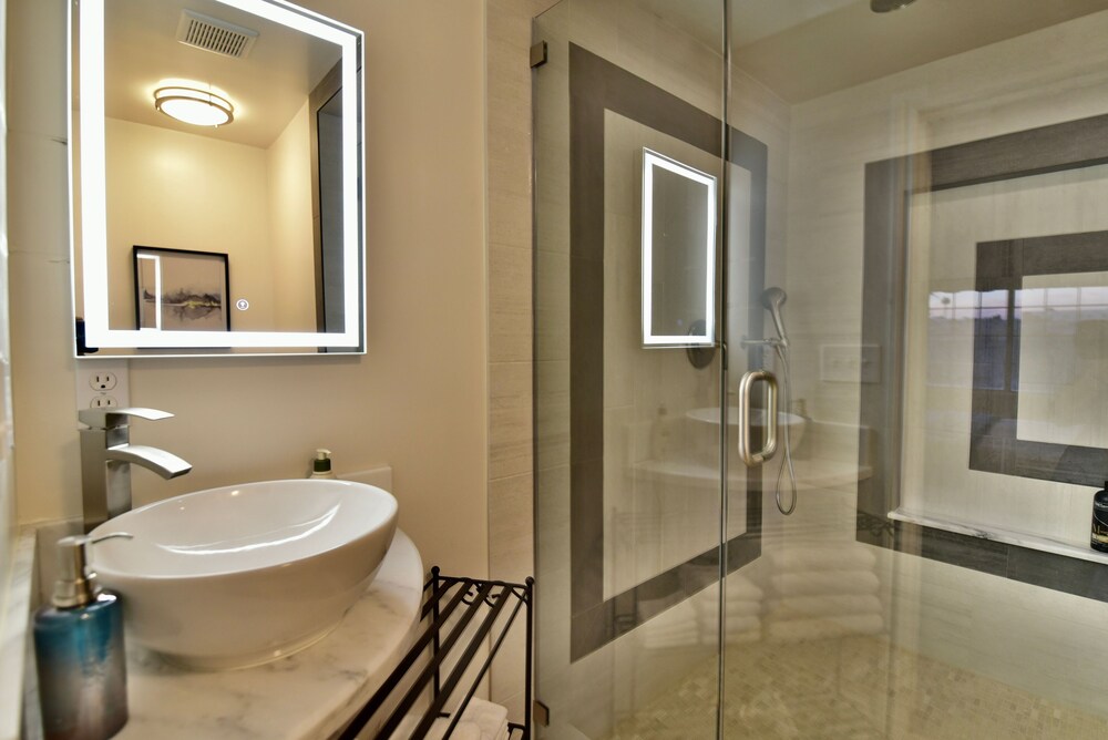 Private gated Resort home near the strip!