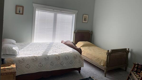 3 bedrooms, Internet