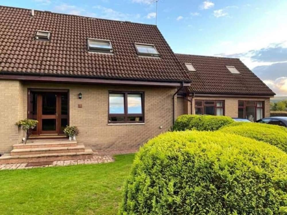 Inviting 1-bed House in Stirling