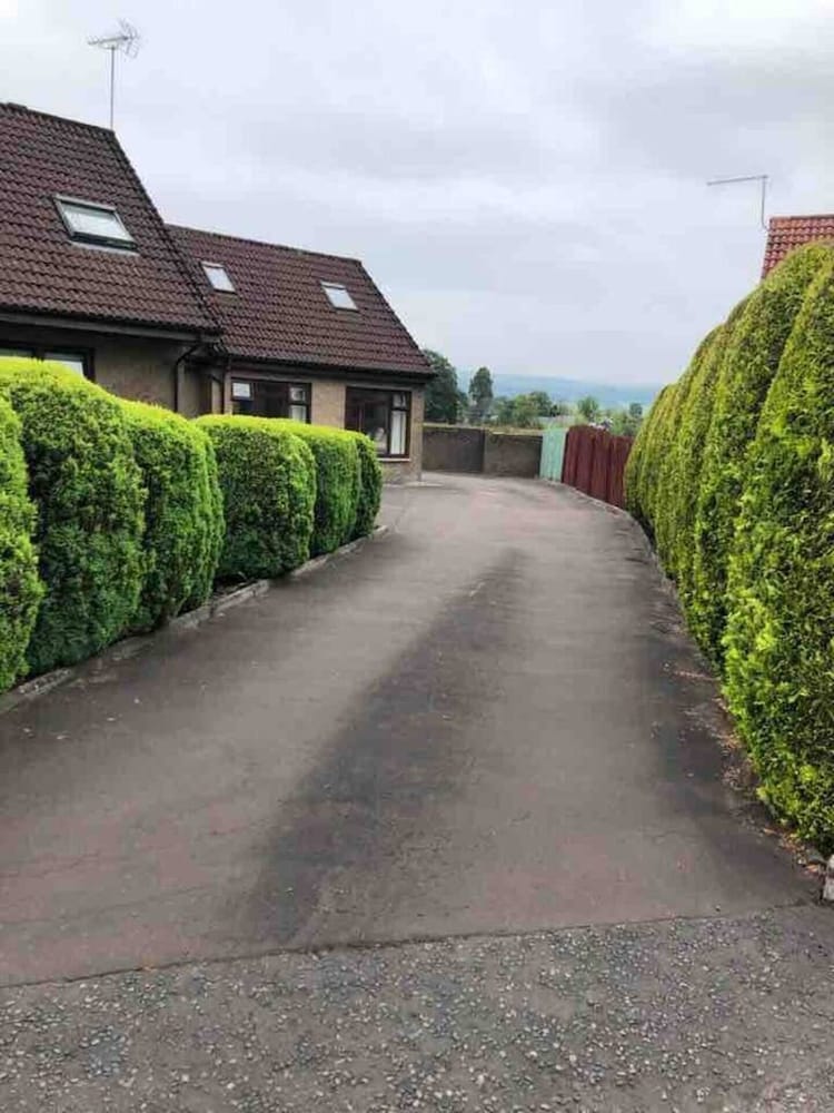 Inviting 1-bed House in Stirling