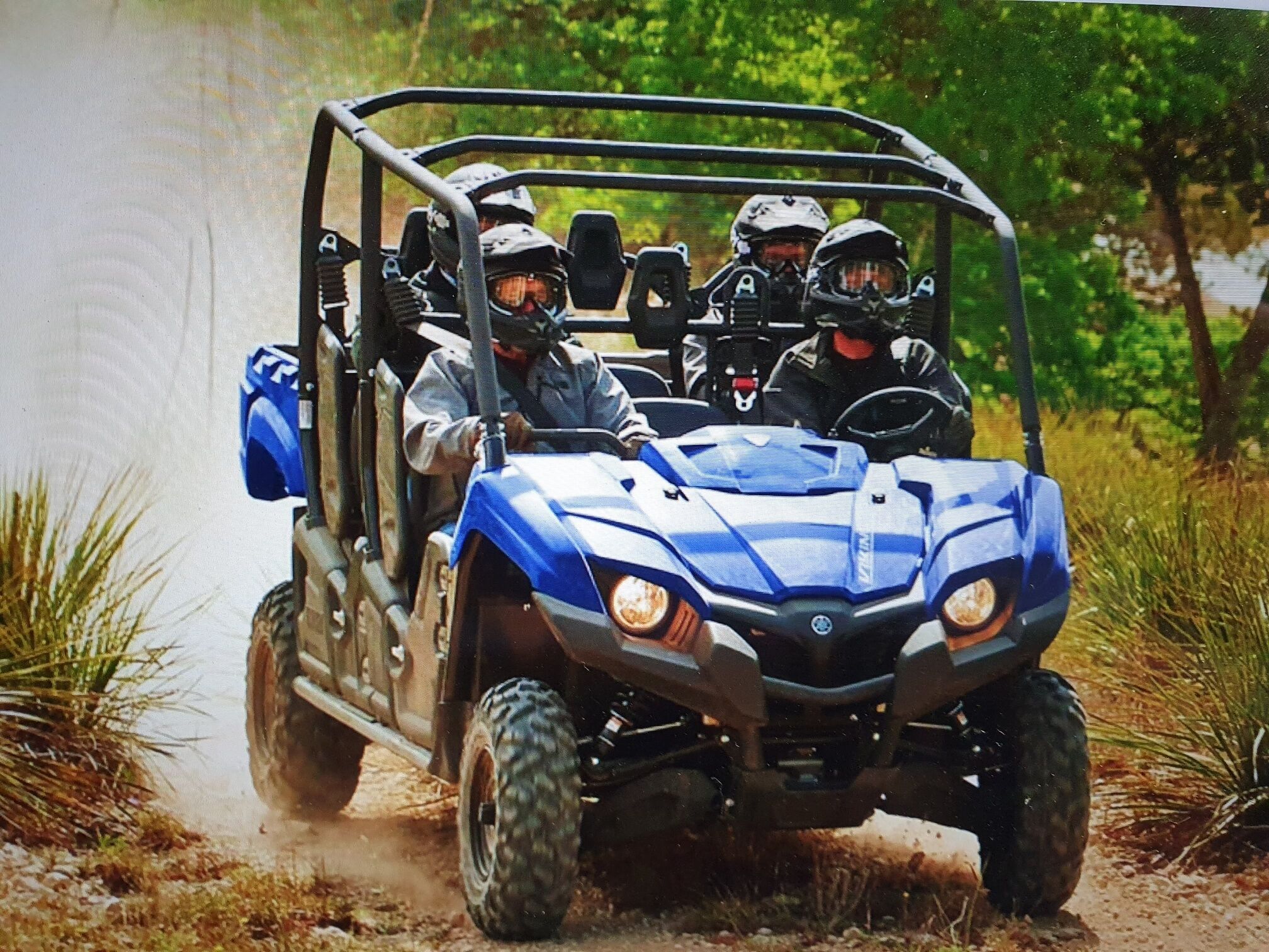 Farm Stay at Lillian Rock the Entire Building