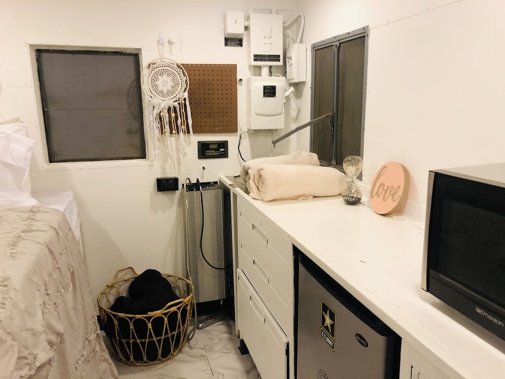 Wow Military Jeep Camping in Joshua Tree