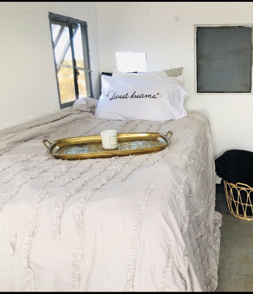 Wow Military Jeep Camping in Joshua Tree