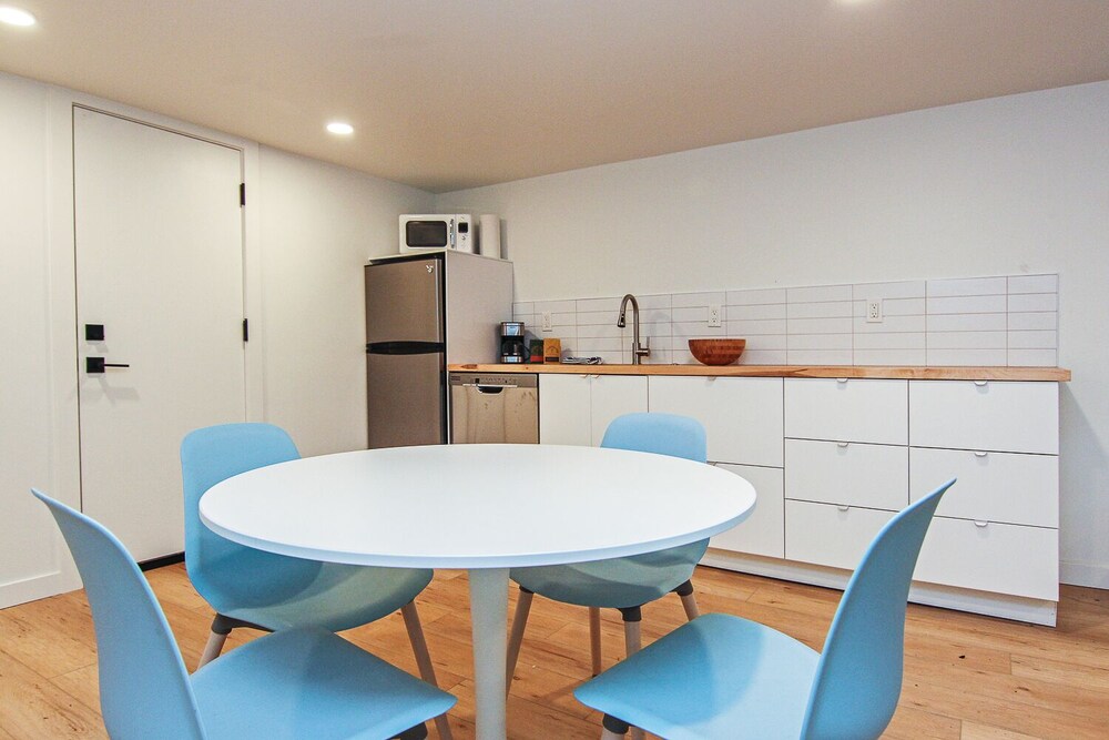 Furnished Apartment, Portland Room Prices & Reviews Travelocity