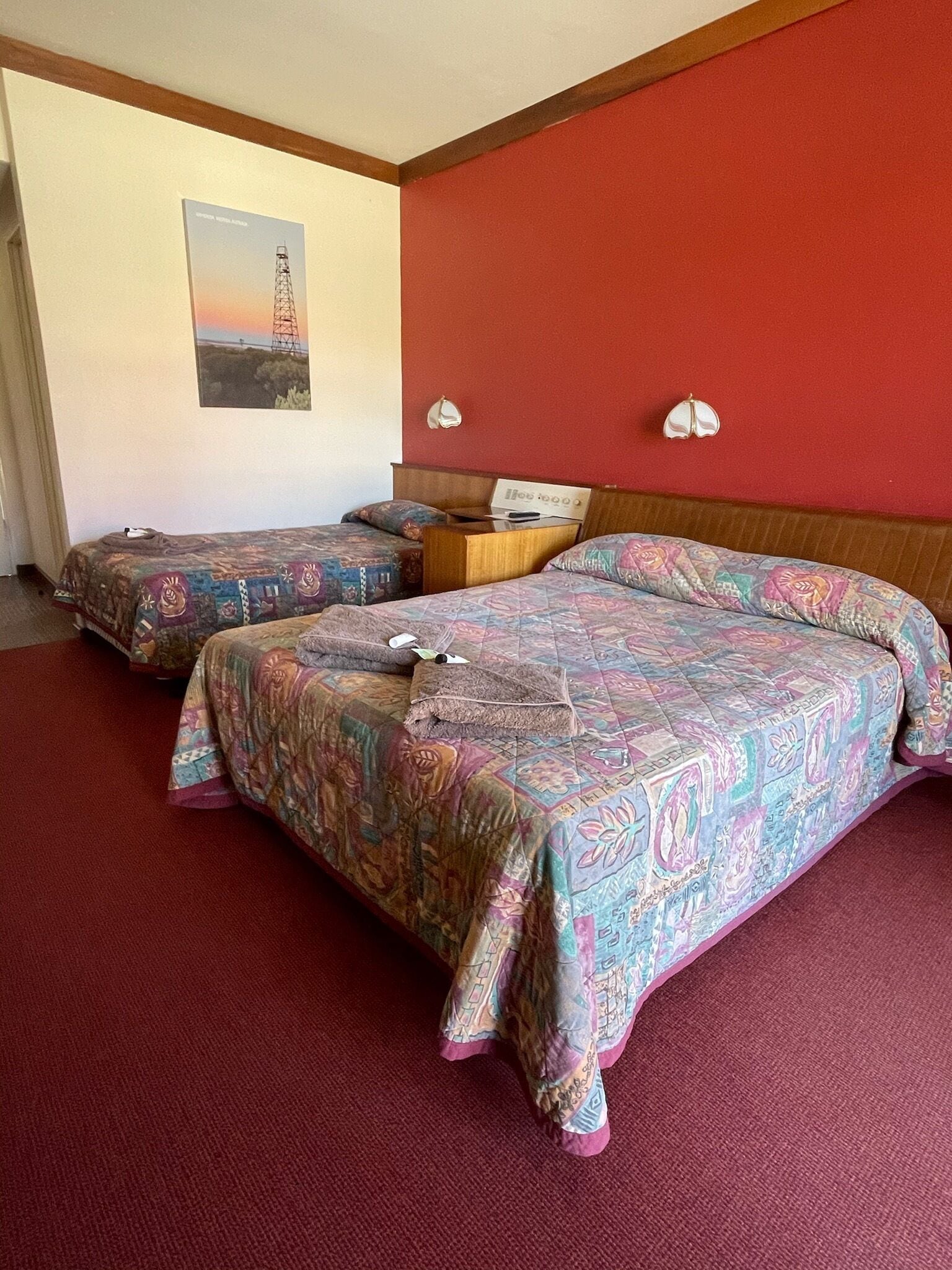 Lake Lefroy Motel and Bar