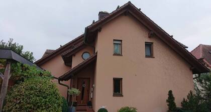 Gemütliche Ferienwohnung am Ortsrand