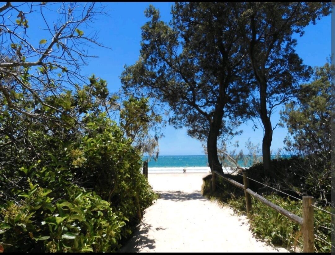 Mooloolaba Waterfront - 'La Villa De La Baie'