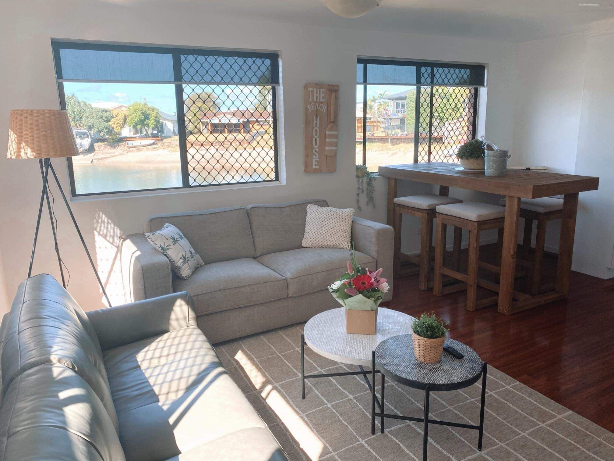 Mooloolaba Waterfront - 'La Villa De La Baie'