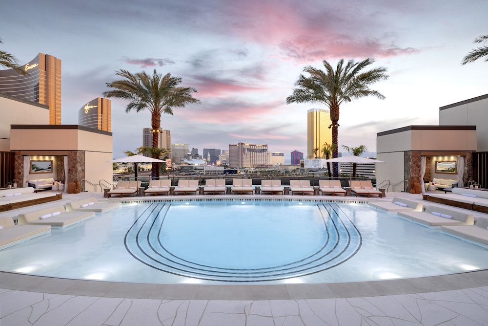 5 Star Hotels