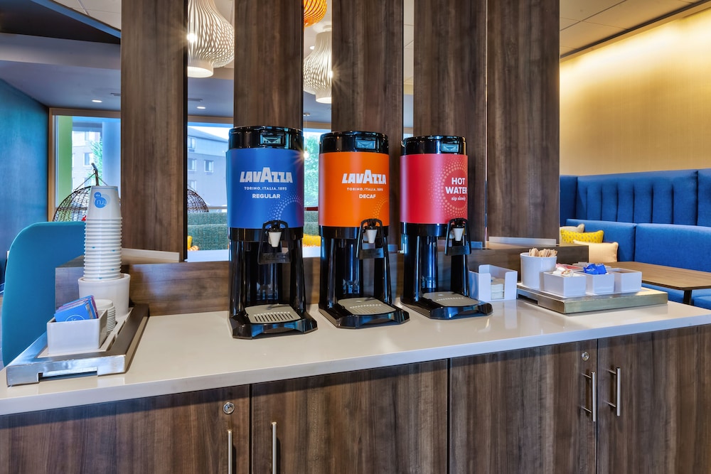 Tru By Hilton Comstock Park Grand Rapids in Grand Rapids Best Rates & Deals on Orbitz