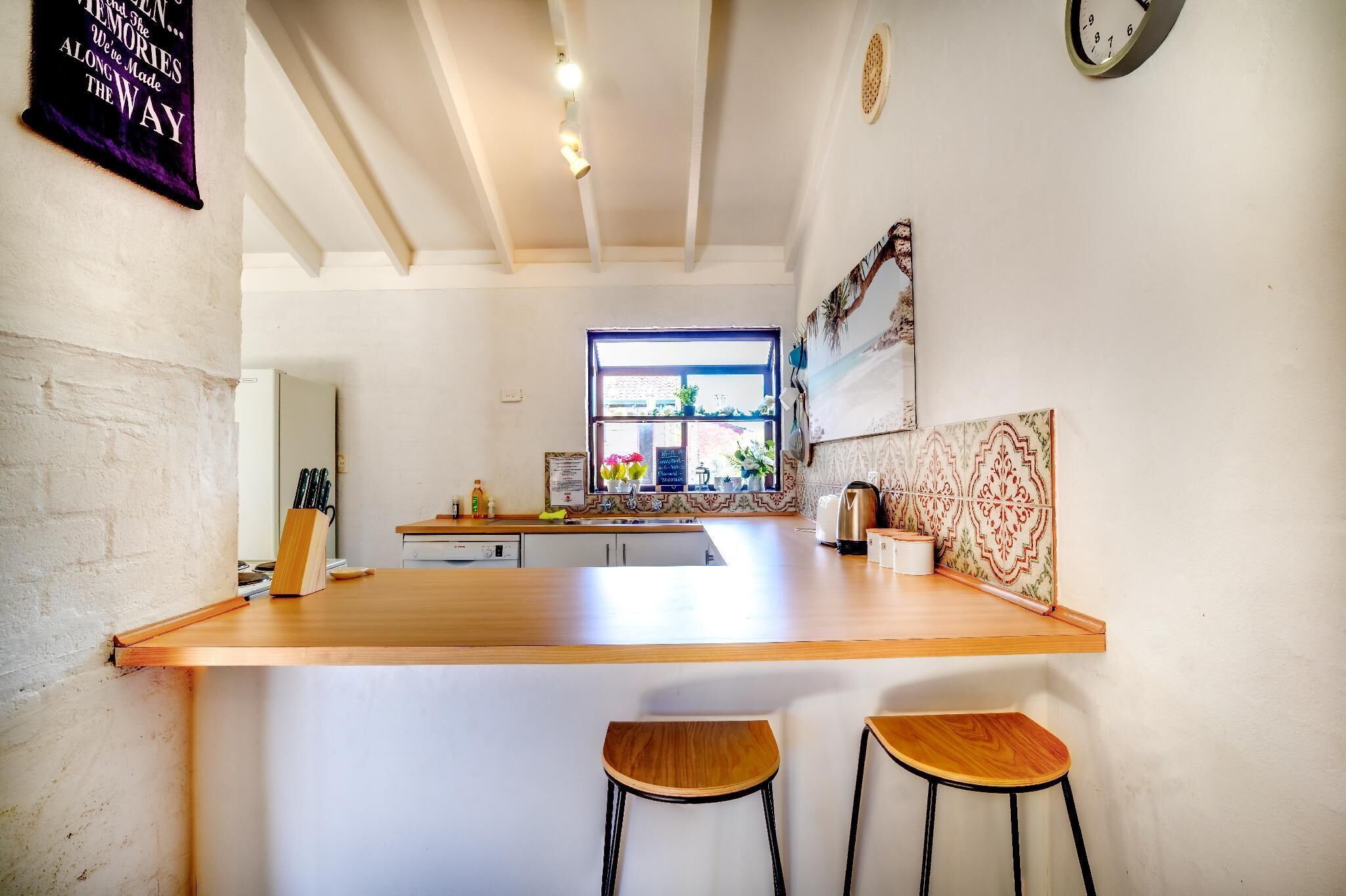 Stylish Villa With one car bay Sleeps 4