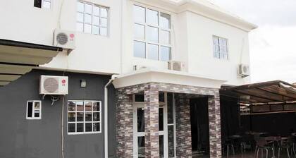 Le Nook Hotel