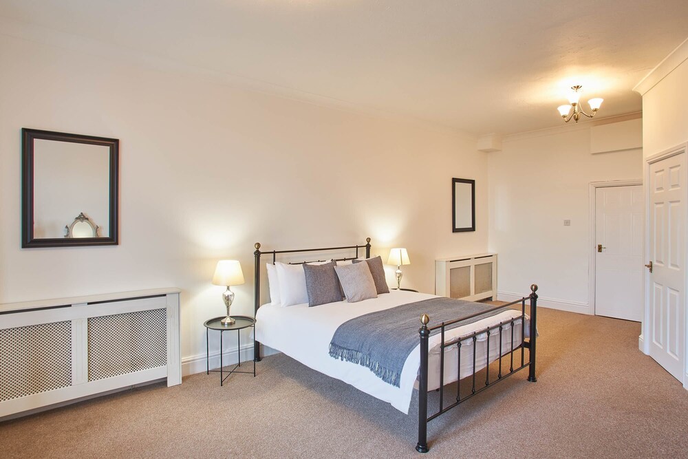 Regency Mansions Apartment Rooms, Reviews & Deals (Redcar, GBR) Wotif