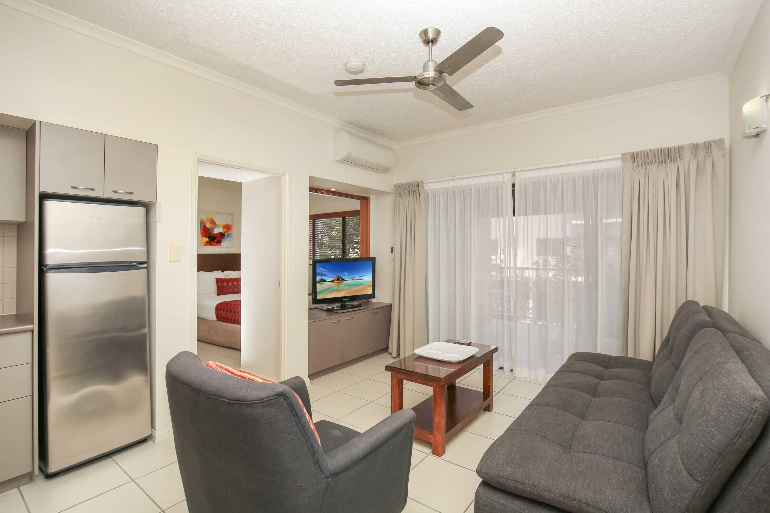 Centrally Located Apartment 1020