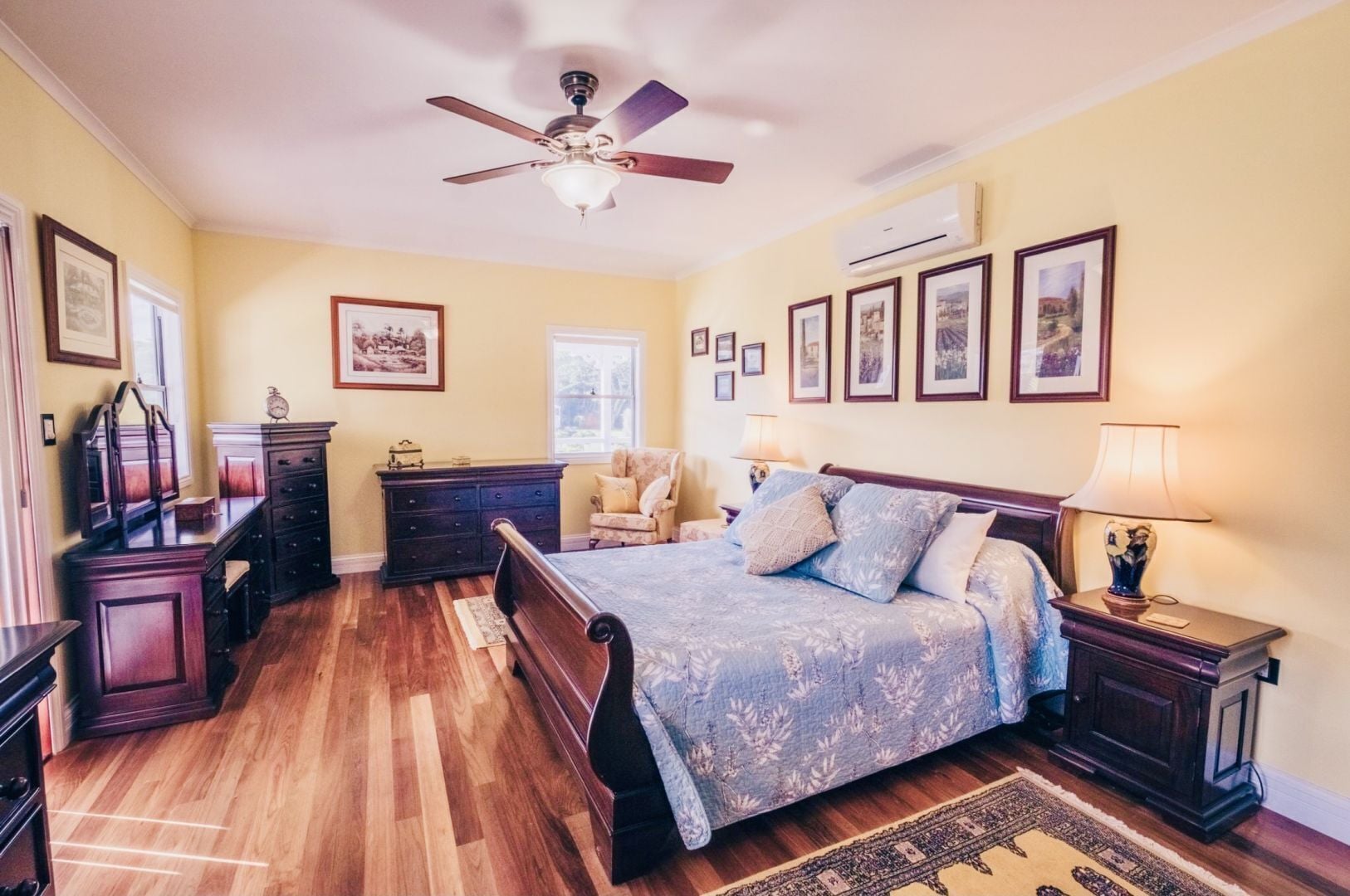 Port Douglas Lakeside Retreat