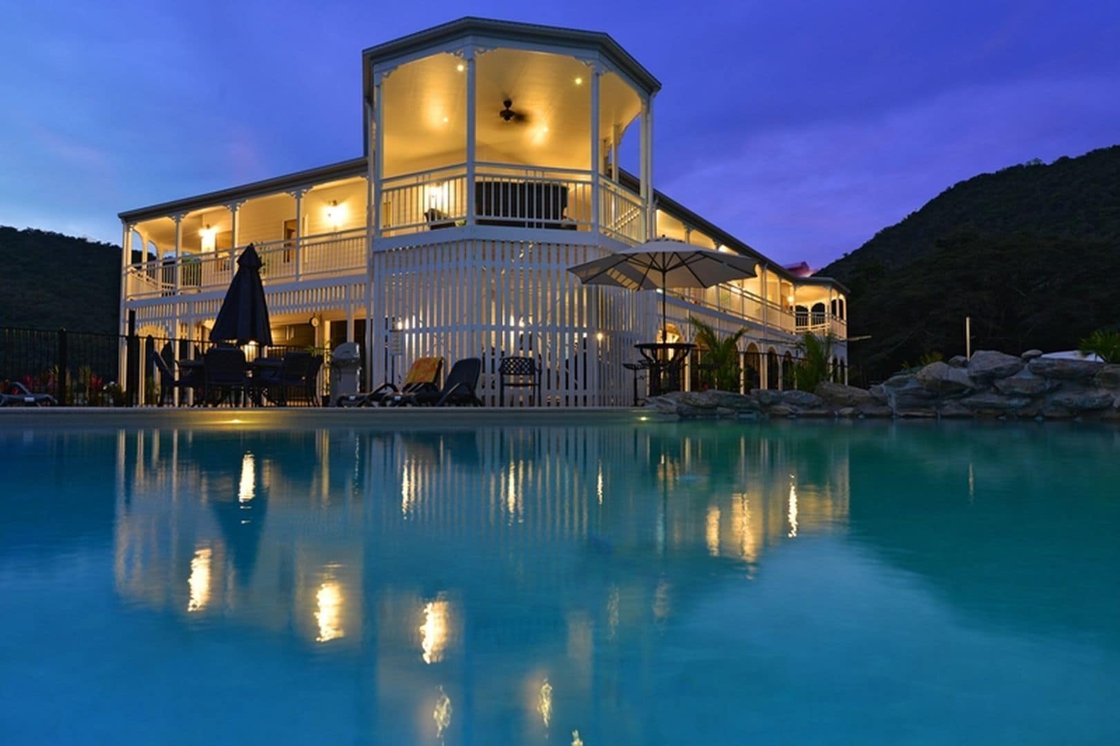 Port Douglas Lakeside Retreat