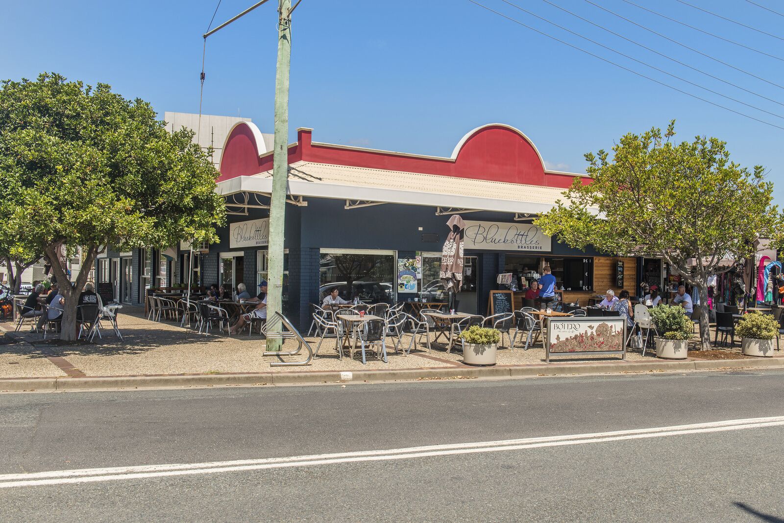 Fifty Meters to the Beach in the Heart of Woolgoolg