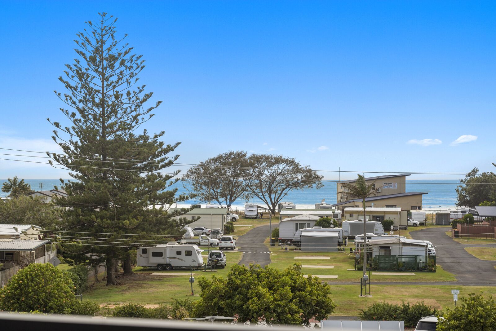 Fifty Meters to the Beach in the Heart of Woolgoolg