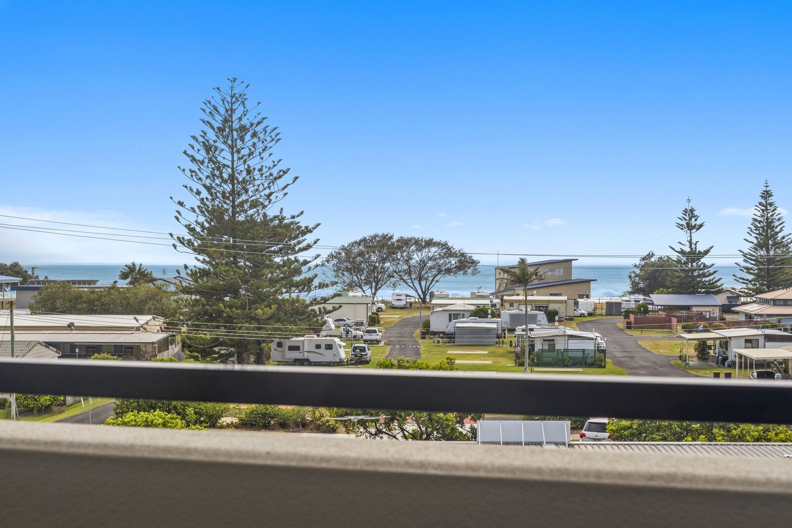 Fifty Meters to the Beach in the Heart of Woolgoolg