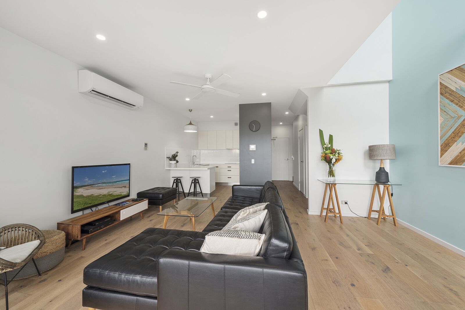 Fifty Meters to the Beach in the Heart of Woolgoolg