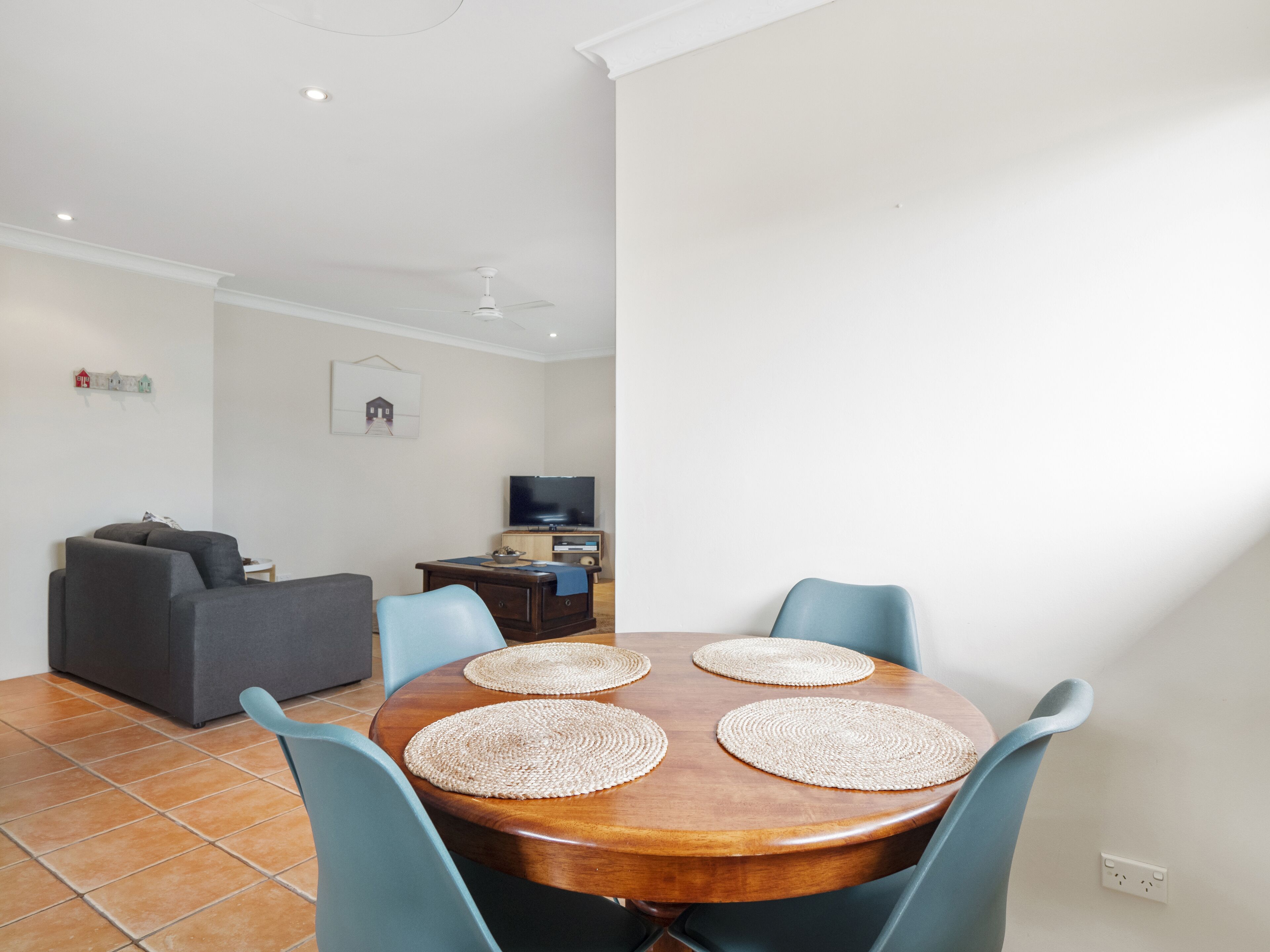 Sawtell Beach Is 500m Away From Excellently Styled Unit
