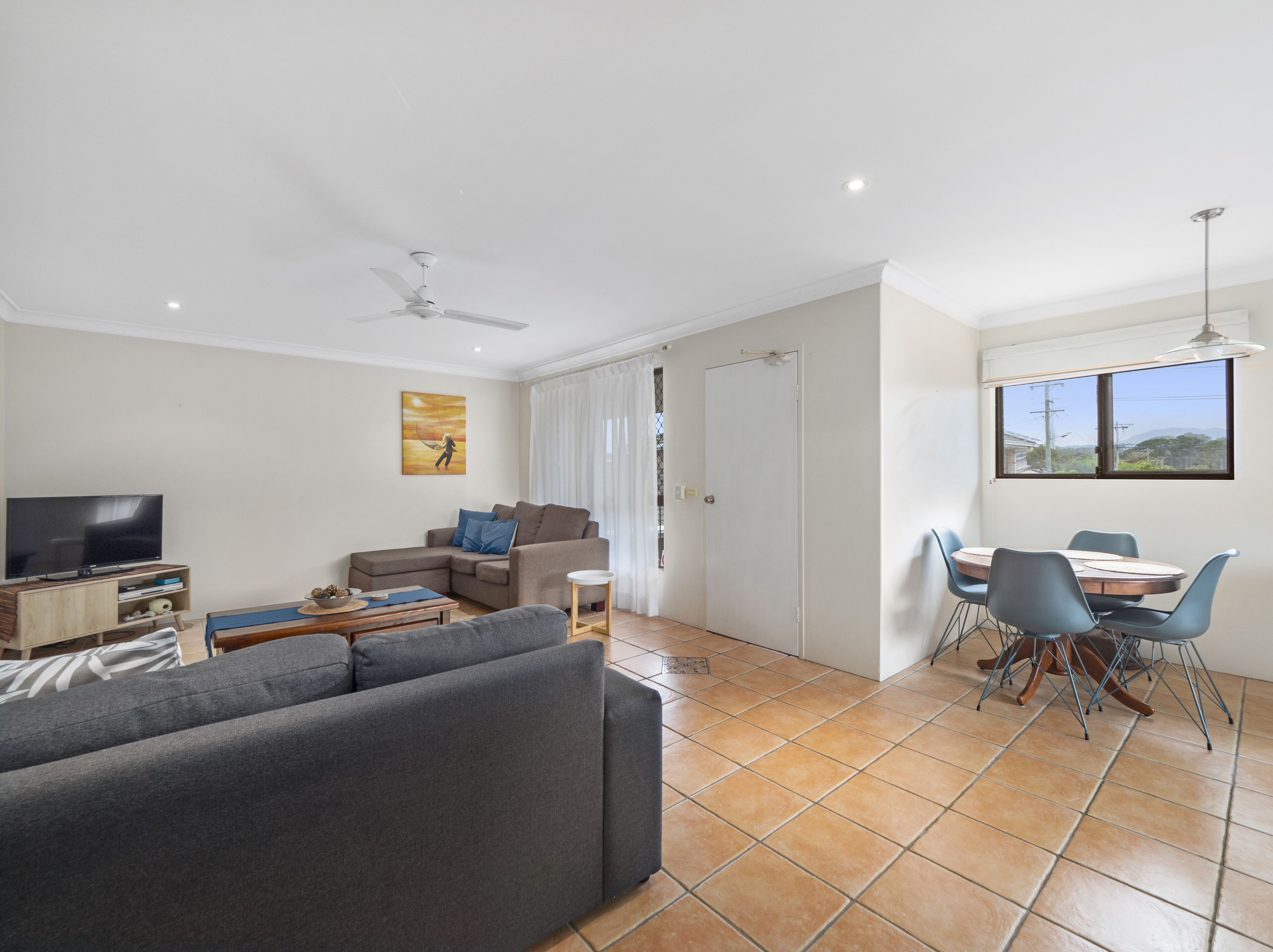 Sawtell Beach Is 500m Away From Excellently Styled Unit