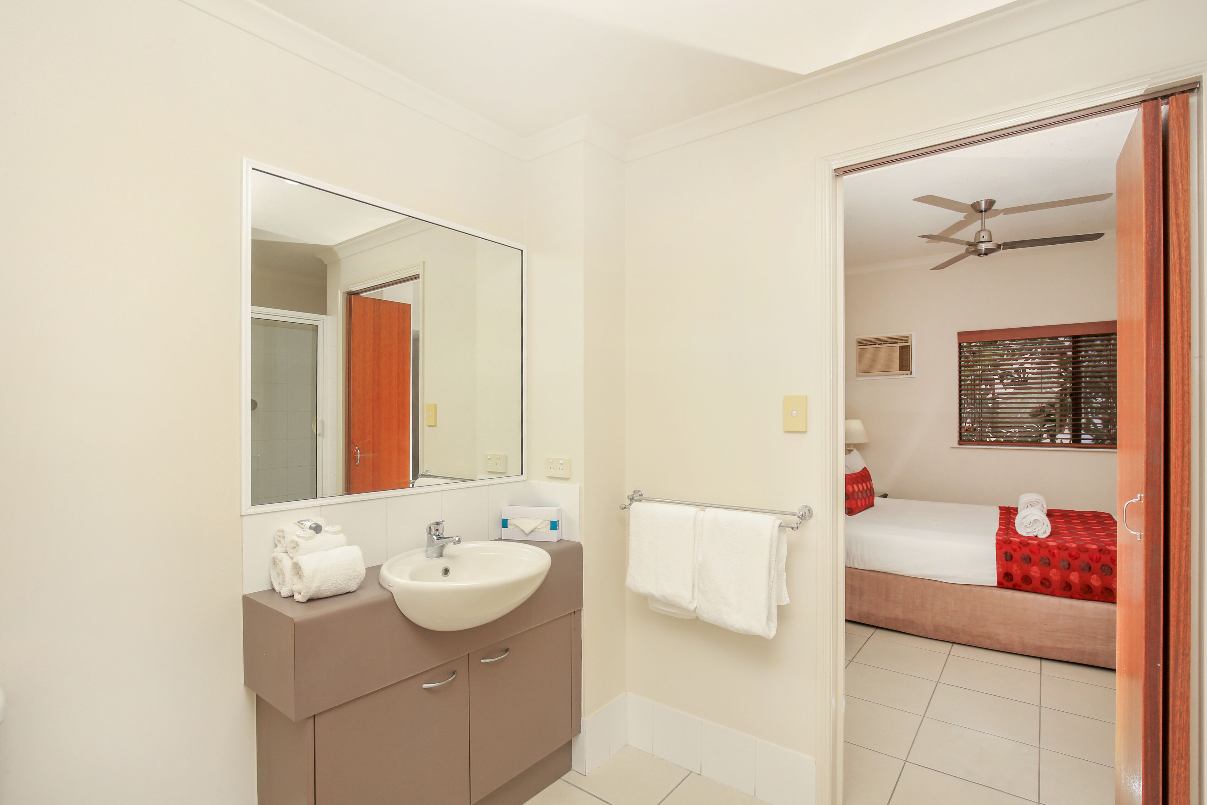 Centrally Located Apartment 1020