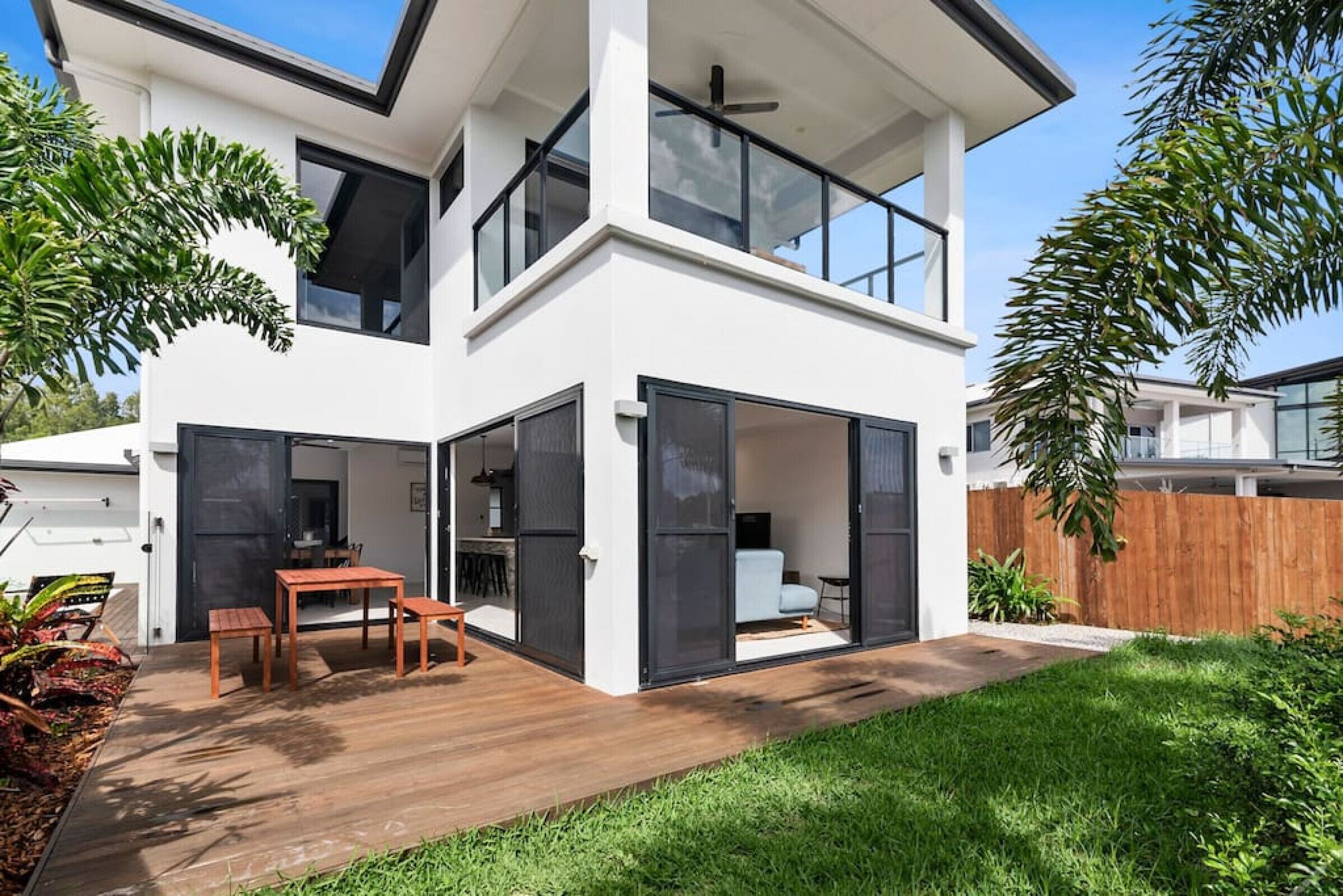 Marina Views From a Stunning Modern Villa