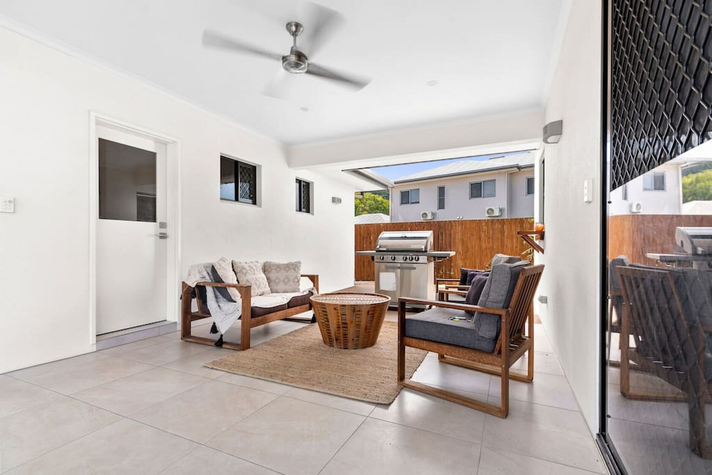 Marina Views From a Stunning Modern Villa