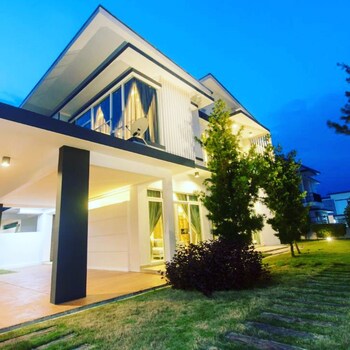 Desaru Arcadia Villa By Convergence Reviews Photos Rates Ebookers Com