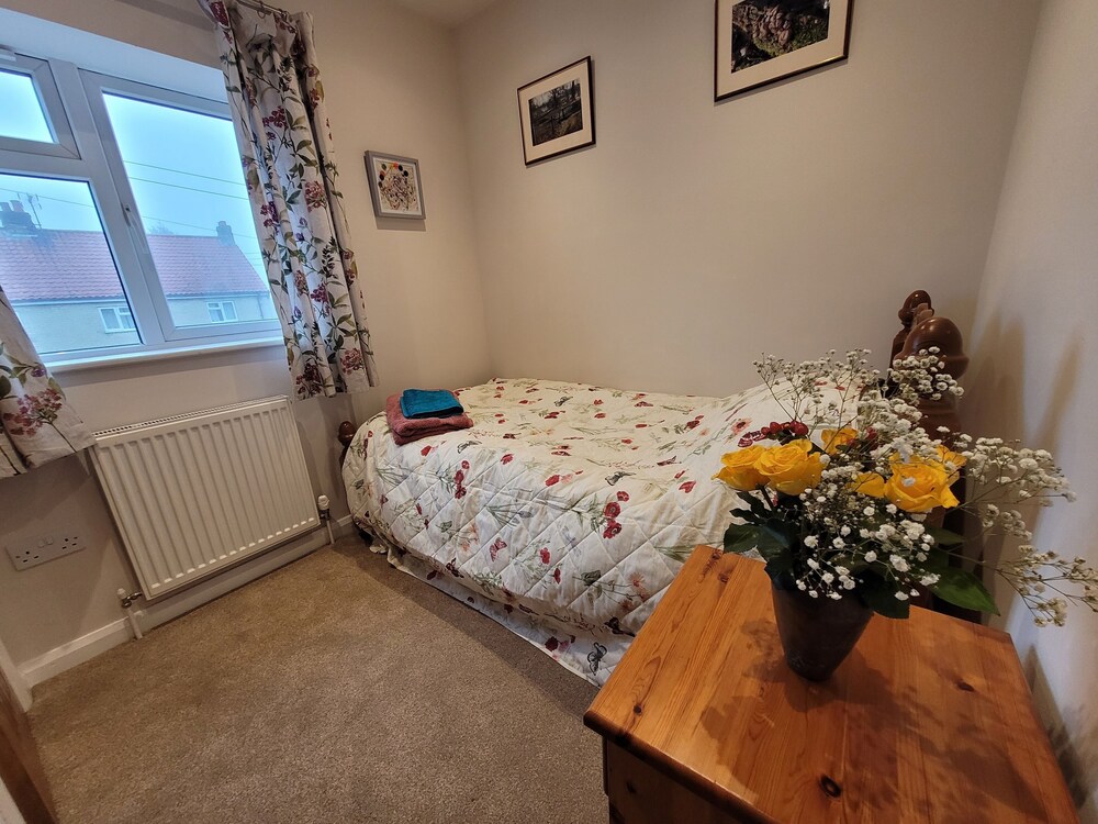 Oak Tree Cottage situated in the peaceful countryside village of Little Snoring Kettlestone Vrbo