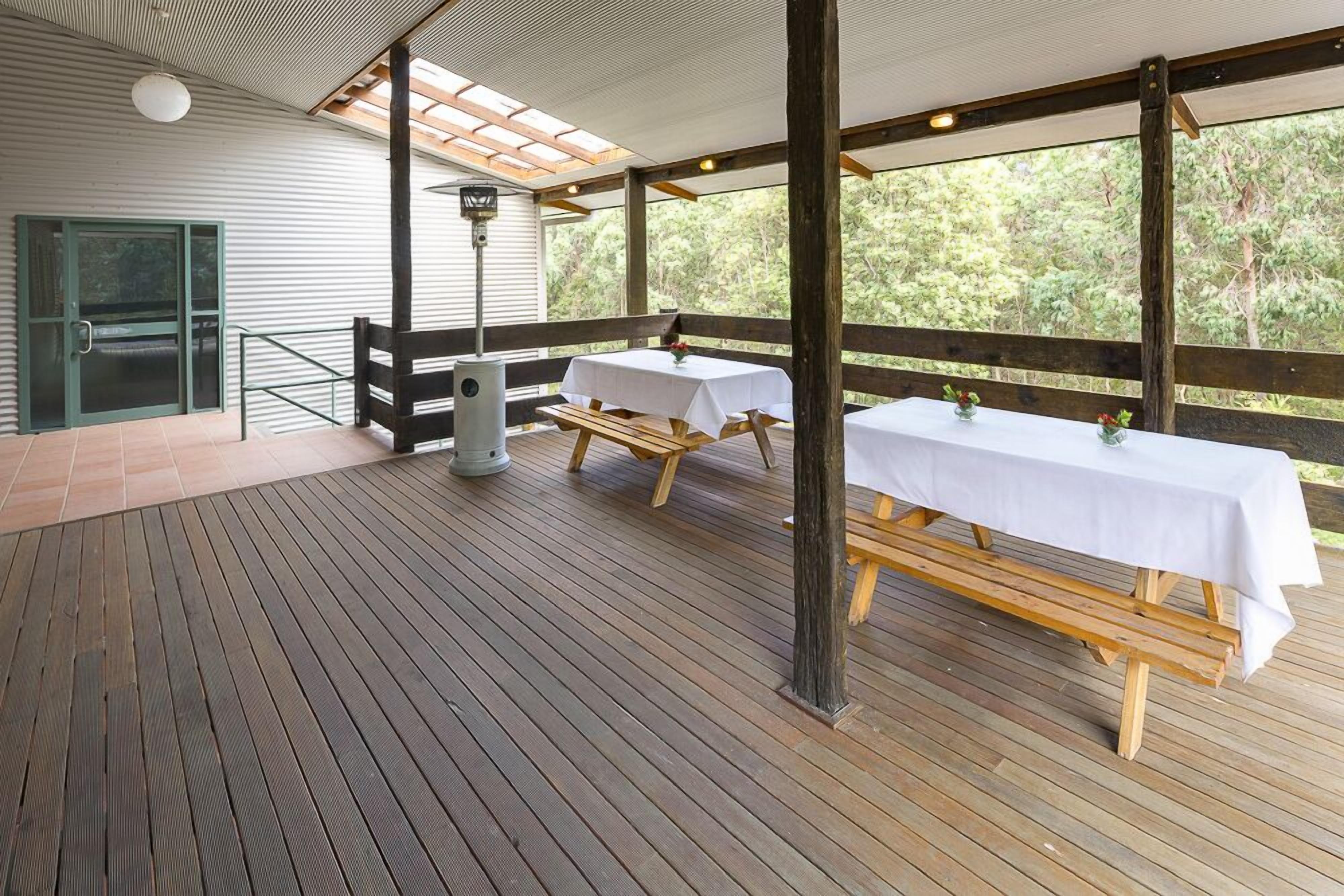 Yaraandoo Family Area Rooms