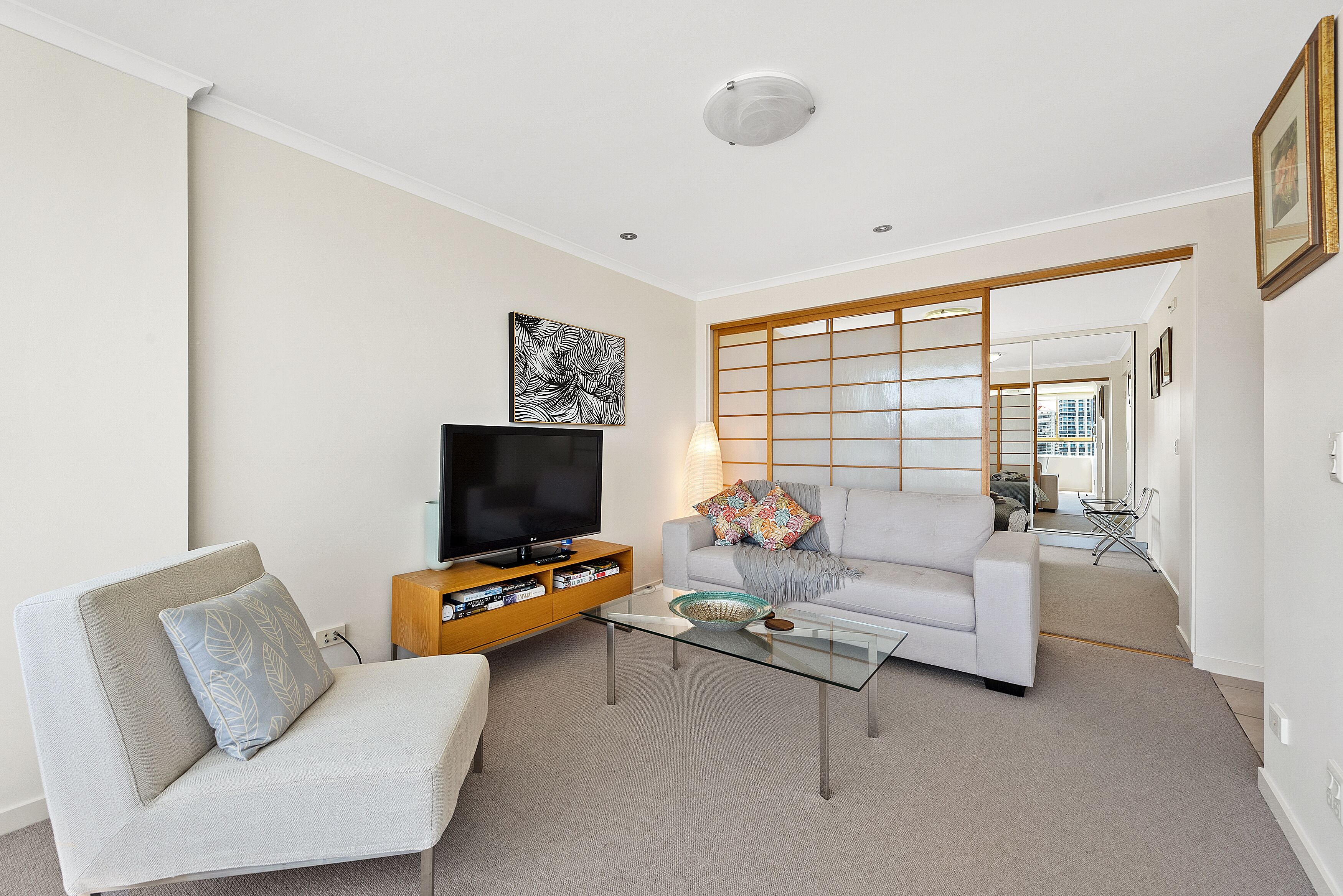 Wow! ~ Skyline City, Water + Story Bridge Views