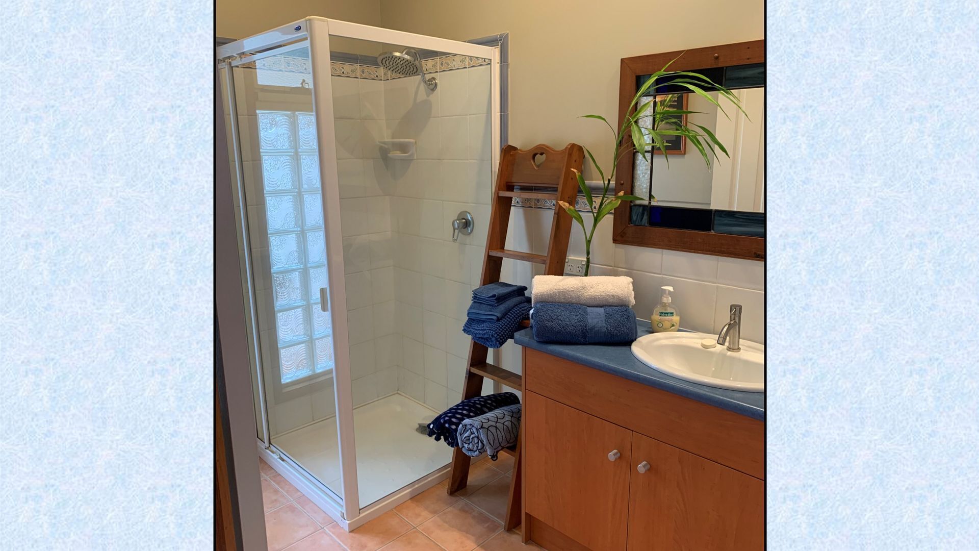 Shallow Waters, Yamba