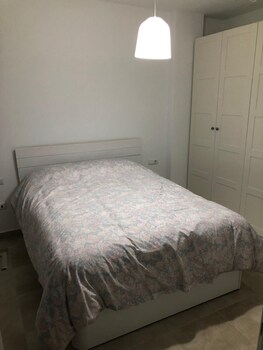 Alquiler Apartamento Zahara De Los Atunes Edificio Cachon 2 Dormitorio Reviews Photos Rates Ebookers Com