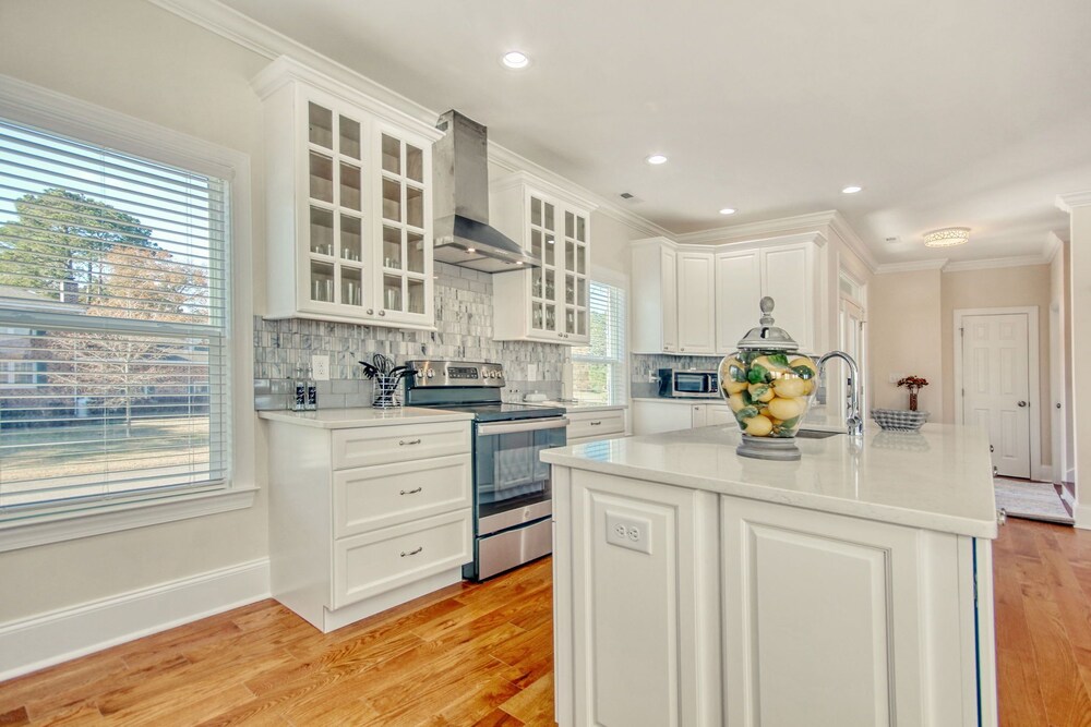 Winyah Bay House! 4 Bedroom/3.5 Bath Home with Magnificent Views in