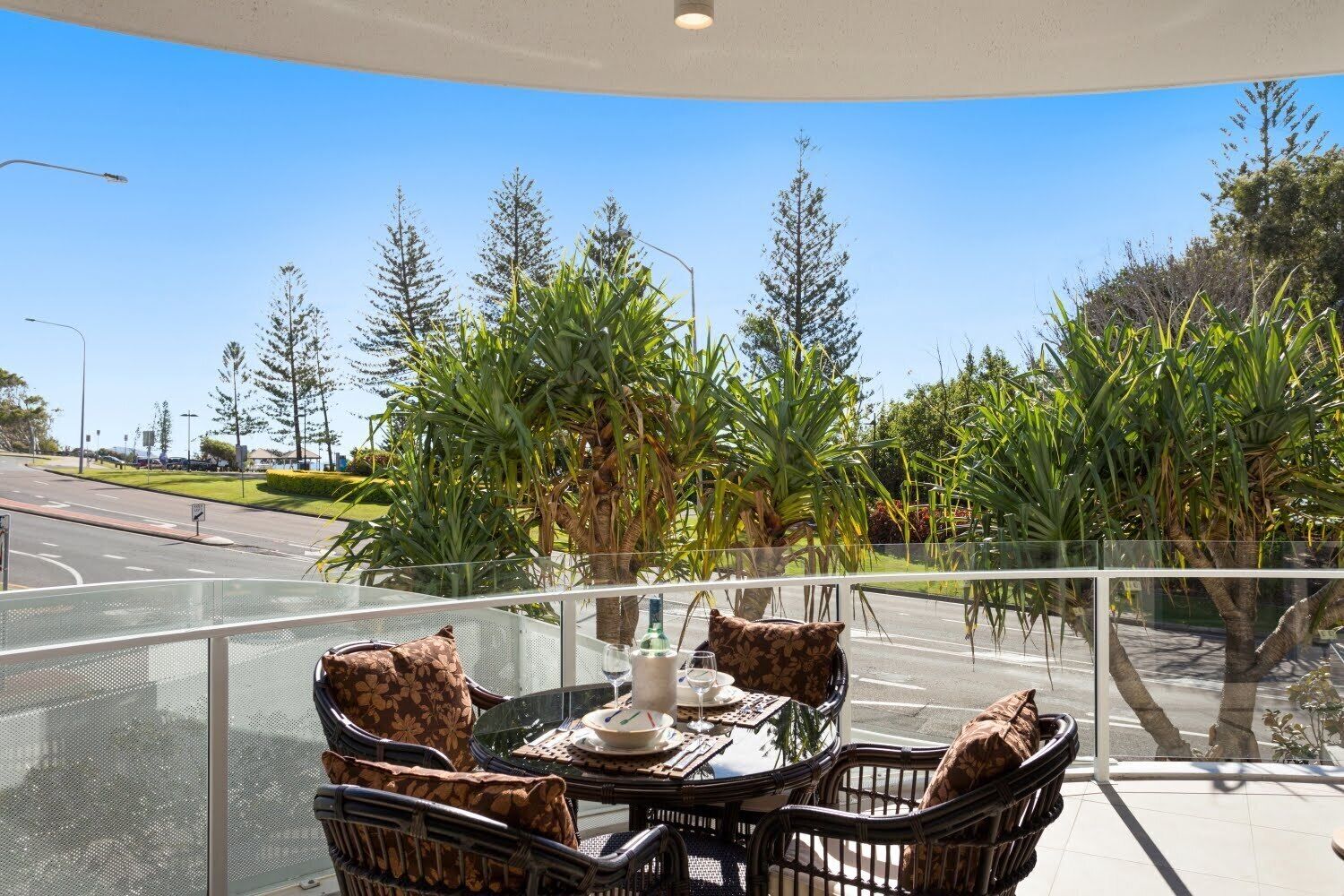 The wow Factor at Mooloolaba Beach