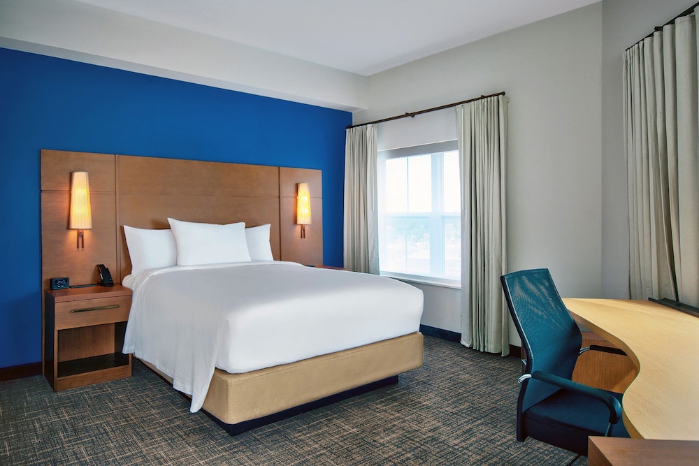 Residence Inn by Marriott Orlando Flamingo Crossing/Western Entrance in