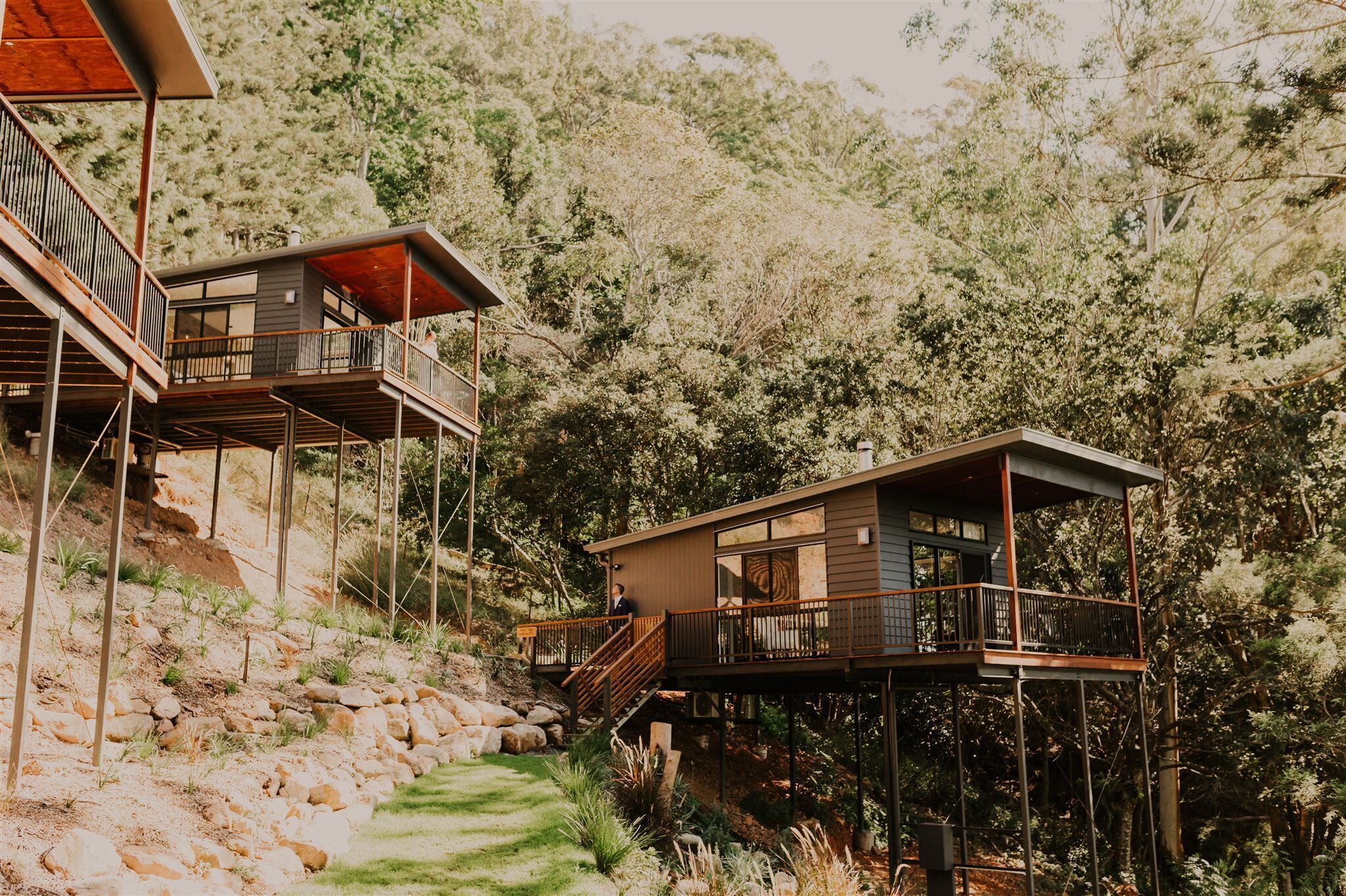 Rainforest Gardens - Luxury Hillside Chalets With Views to Bay & Islands