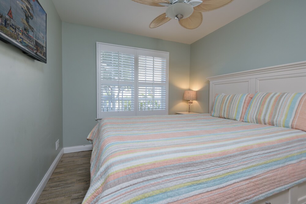 Craig & Cindy Key West Truman Annex Shipyard Condo w/ a patio at Mile