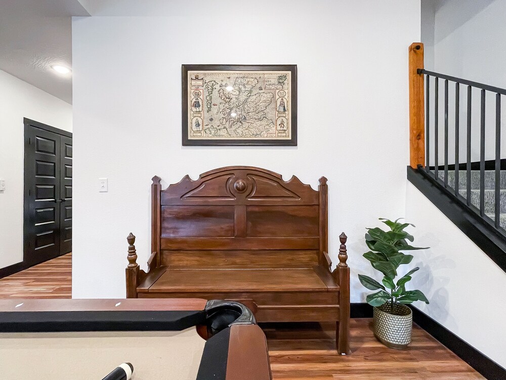 Highland Retreat Private Indoor Pool and Spa, DogFriendly Deals