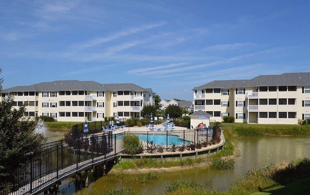 MINI-WEEKS IN SWEET POOL CONDO, 1203 The Palms, Rehoboth Beach, DE