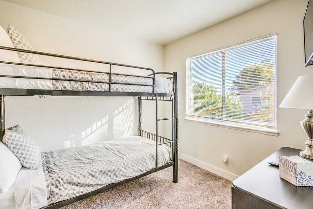 Recently Remodeled 2-Story Home in Quiet Cul-De-Sac!