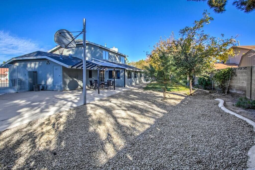 Recently Remodeled 2-Story Home in Quiet Cul-De-Sac!