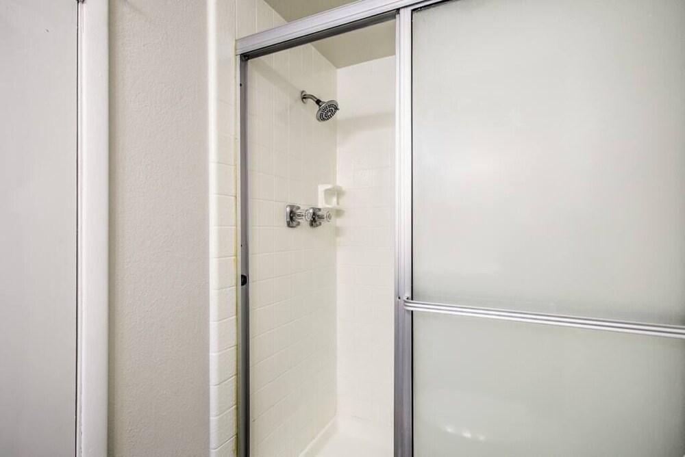 Recently Remodeled 2-Story Home in Quiet Cul-De-Sac!