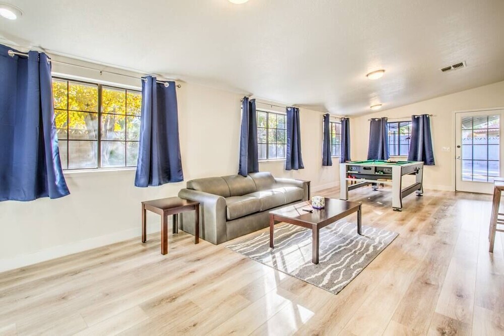 Recently Remodeled 2-Story Home in Quiet Cul-De-Sac!