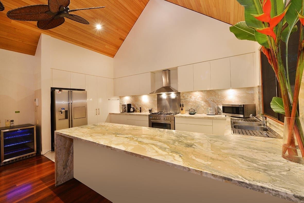 Luxury Tropical Retreat - Sea Pavilion Port Douglas