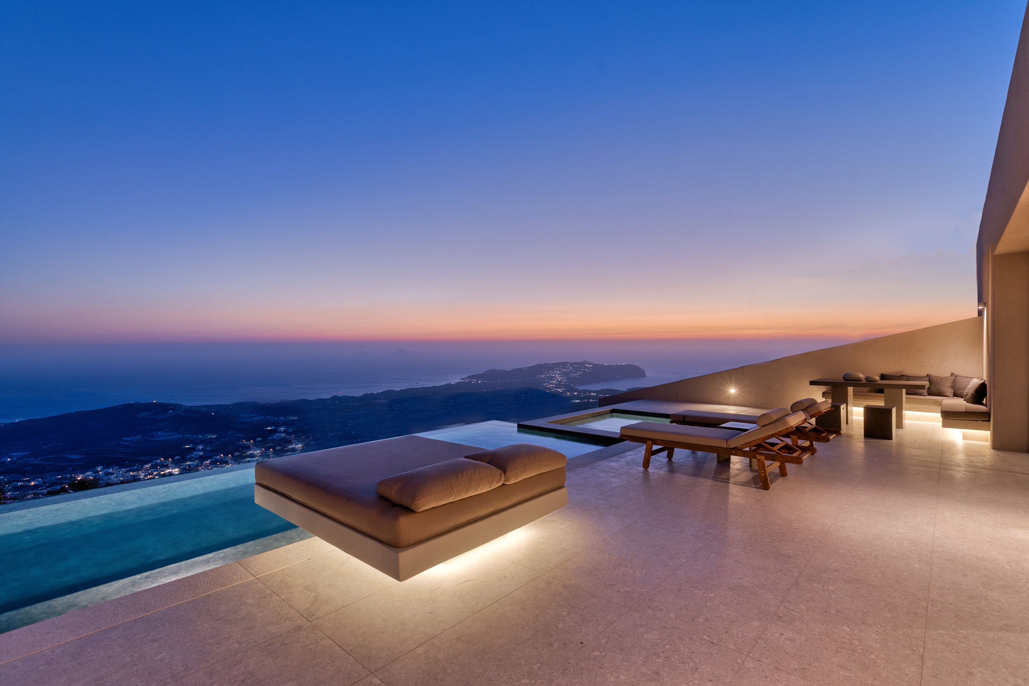 Santorini Sky, Luxury Resort: Precios, promociones y comentarios |  Expedia.com